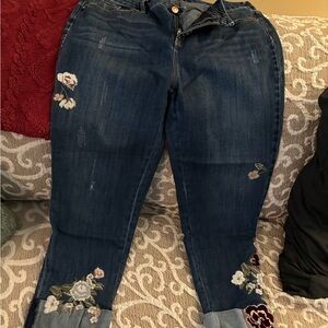 EUC women’s jeans from chicos